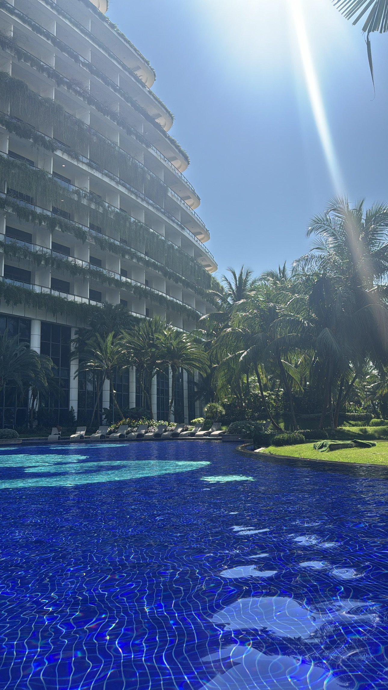 Marina Hotel