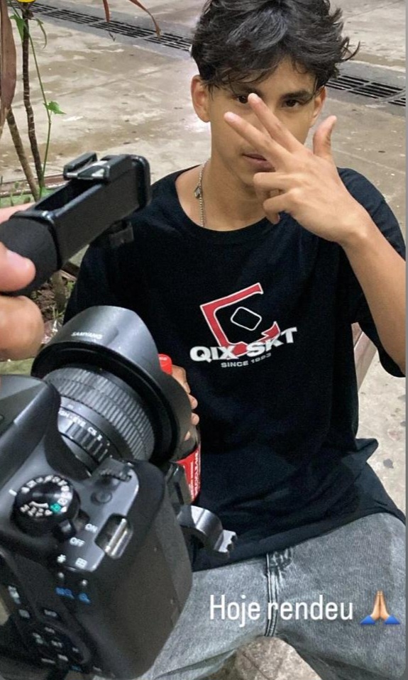 I'M CAIQUE MODESTO I HAVE A  SIXTEEN YEARS OLD AND THIS US NEW PROJECT ON THE STREETS! "FLERTE 2"