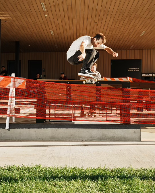 Out with the crew stacking clips for a full part. Shooting skate photos and finding local spots. Plus building a DIY spot!
