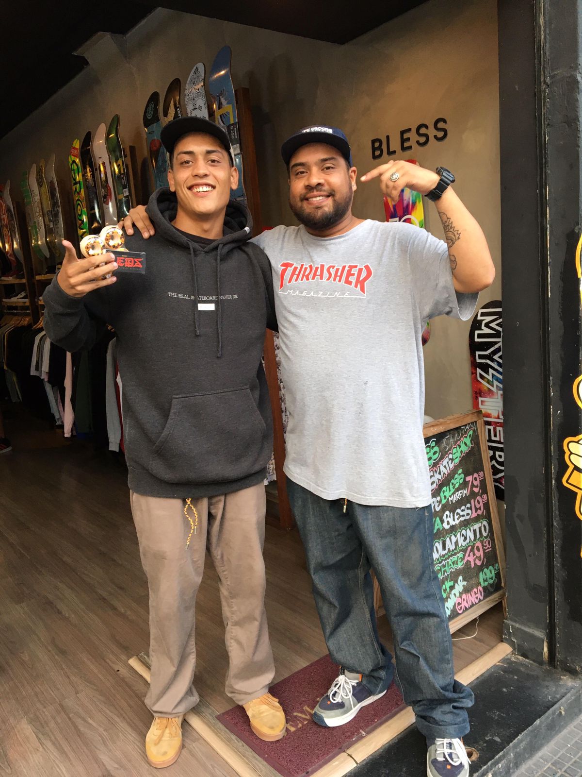 blessskatebarber sesh with my ninja Delasfade