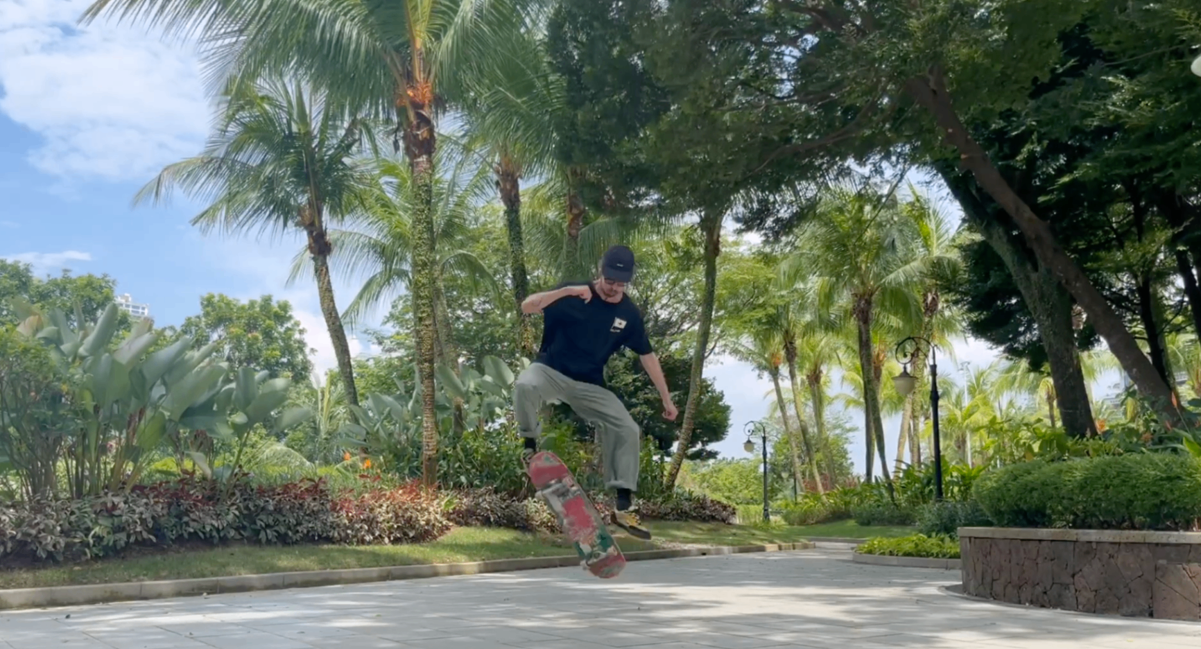 "Day 5 Kickflip Mission" r4topunk 🛹 🐭